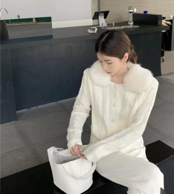 Furry-Collar-Knitted-Cream-Cardigan-Top3.webp Furry Collar Knitted Cream Cardigan Top